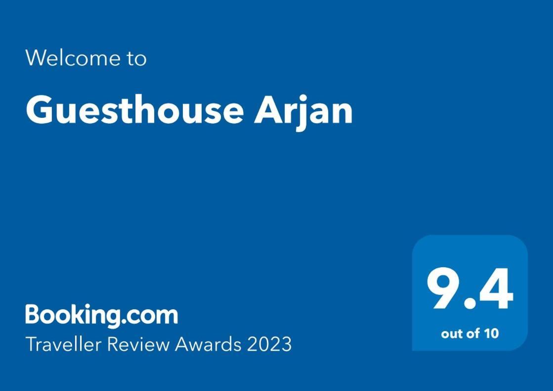 Guesthouse Arjan Berat Ngoại thất bức ảnh