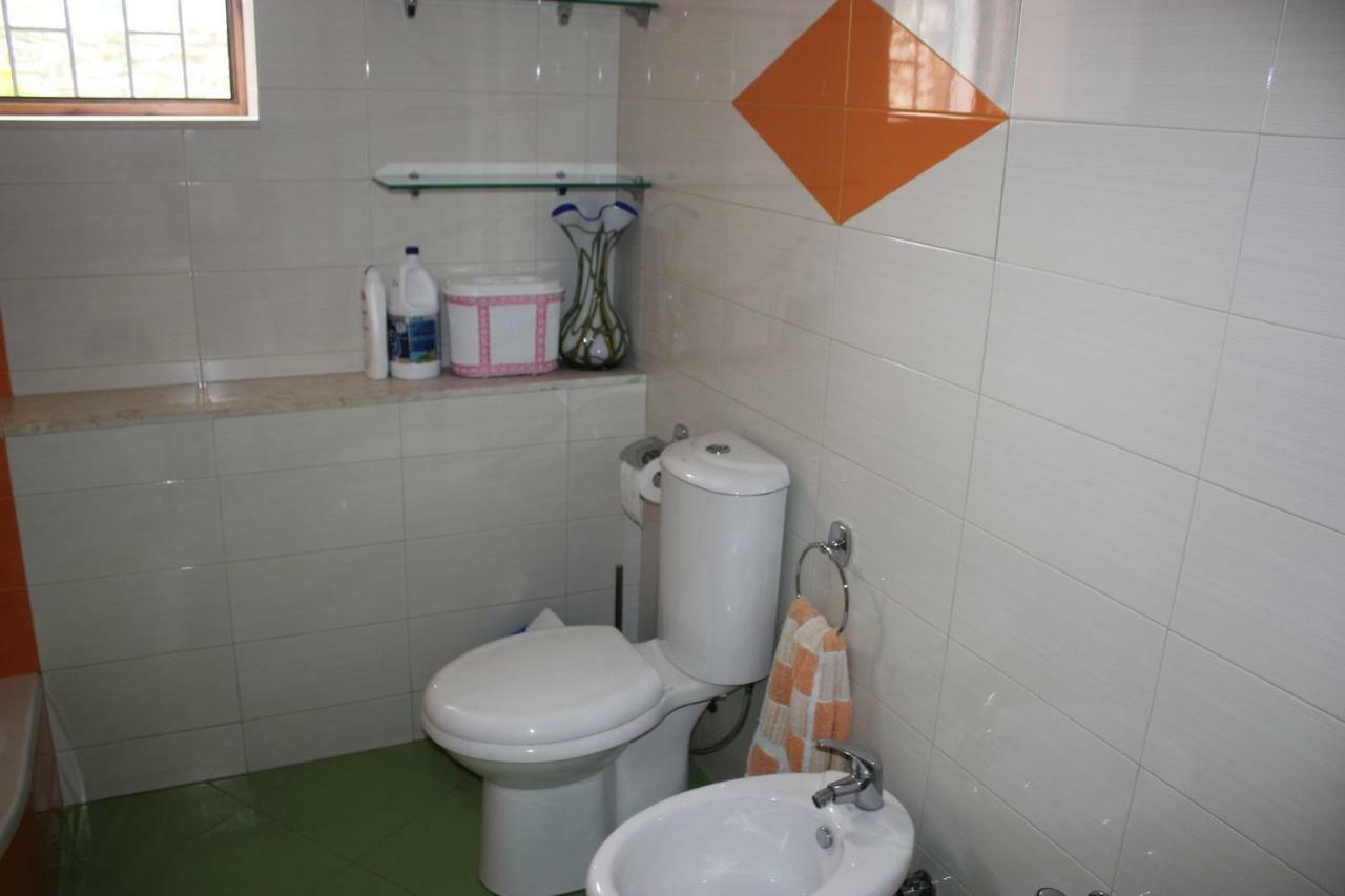 Guesthouse Arjan Berat Ngoại thất bức ảnh